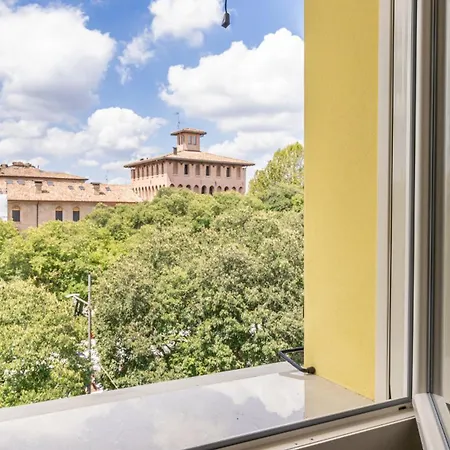 -Le Stanze Dei Pico- Wi-Fi, Nel Cuore Di Mirandola E Una Terrazza Unica Sul Tetto Apartment