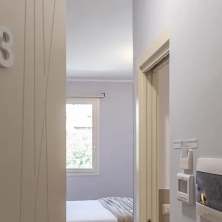 Apartment -Le Stanze Dei Pico- Wi-Fi, Nel Cuore Di Mirandola E Una Terrazza Unica Sul Tetto *