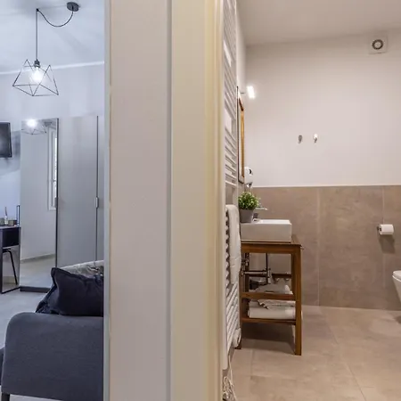 -Le Stanze Dei Pico- Wi-Fi, Nel Cuore Di Mirandola E Una Terrazza Unica Sul Tetto Apartment