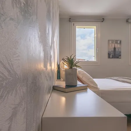 -le Stanze Dei Pico- Wi-fi, Nel Cuore Di - Terrazza Unica Sul Tetto Apartment Mirandola