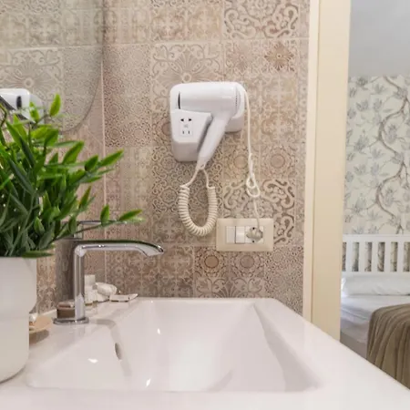 -le Stanze Dei Pico- Wi-fi, Nel Cuore Di - Terrazza Unica Sul Tetto * Mirandola