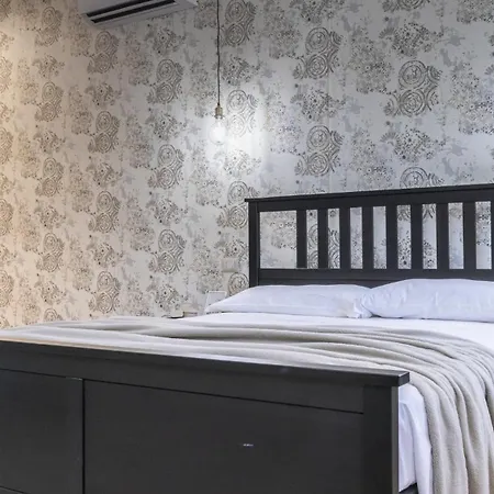 -le Stanze Dei Pico- Wi-fi, Nel Cuore Di - Terrazza Unica Sul Tetto * Mirandola