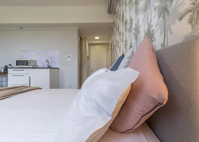 Appartement -le Stanze Dei Pico- Wi-fi, Nel Cuore Di - Terrazza Unica Sul Tetto Mirandola