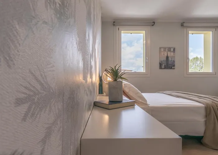 -le Stanze Dei Pico- Wi-fi, Nel Cuore Di - Terrazza Unica Sul Tetto Appartement Mirandola