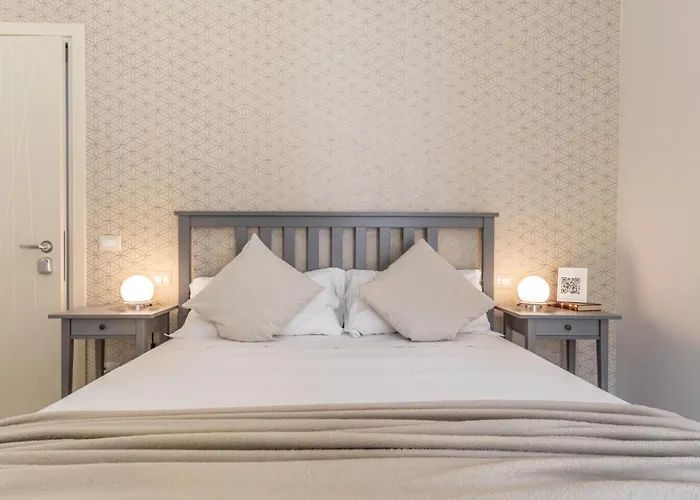 Appartement -le Stanze Dei Pico- Wi-fi, Nel Cuore Di - Terrazza Unica Sul Tetto Mirandola