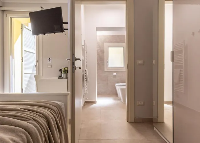 -le Stanze Dei Pico- Wi-fi, Nel Cuore Di - Terrazza Unica Sul Tetto Appartement Mirandola