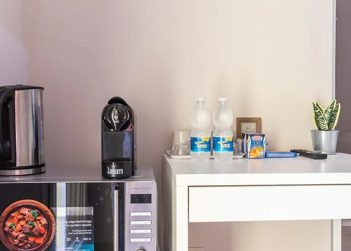 Appartement -le Stanze Dei Pico- Wi-fi, Nel Cuore Di - Terrazza Unica Sul Tetto