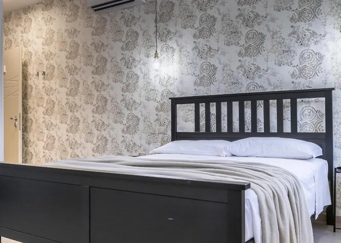 -le Stanze Dei Pico- Wi-fi, Nel Cuore Di - Terrazza Unica Sul Tetto * Mirandola